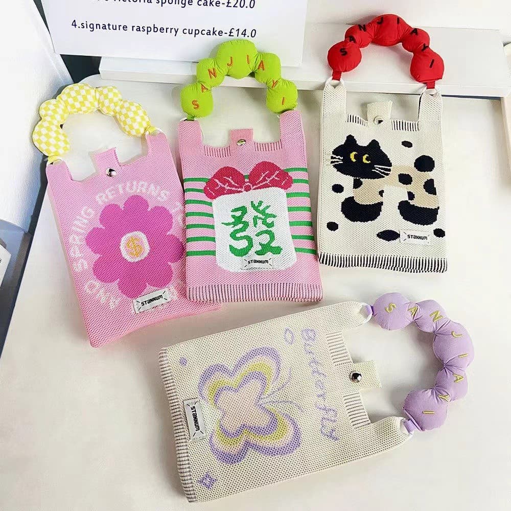 ミニバッグ キュートビーズハンドル刺繍ミニバッグ