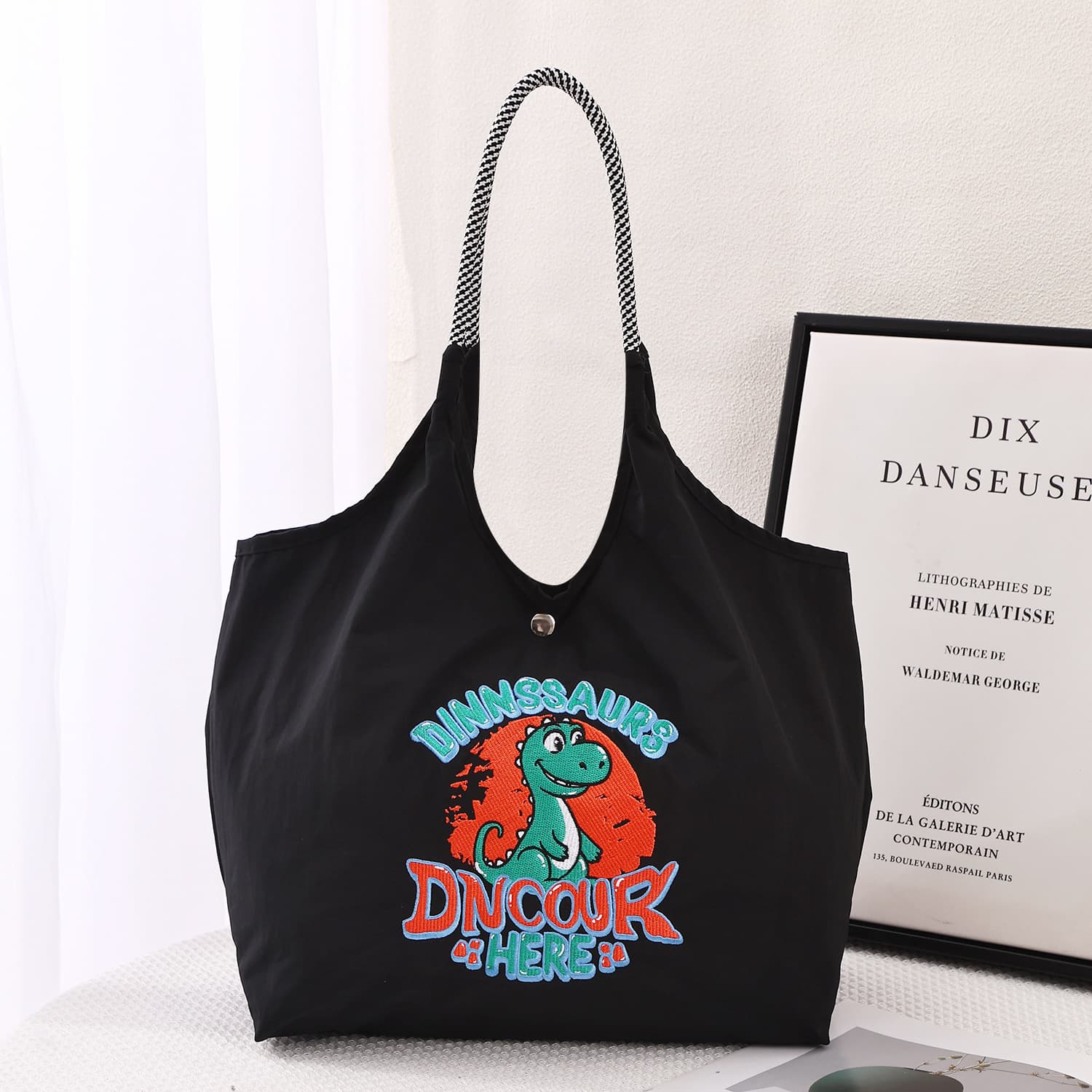 ミニバッグ ミニバッグ 恐竜キャラクター刺繍ミニトートバッグ