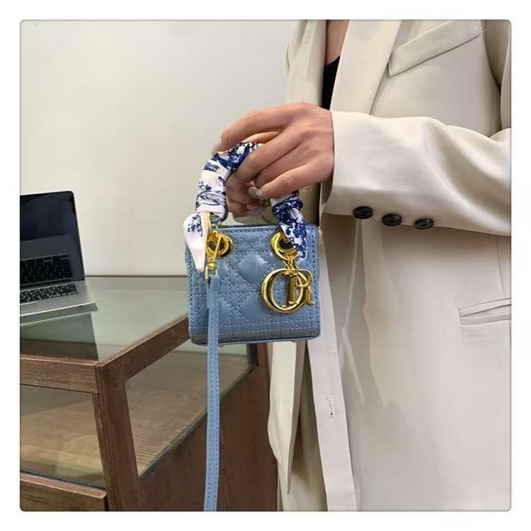 ミニバッグ スカーフハンドル菱形キルティングミニバッグ