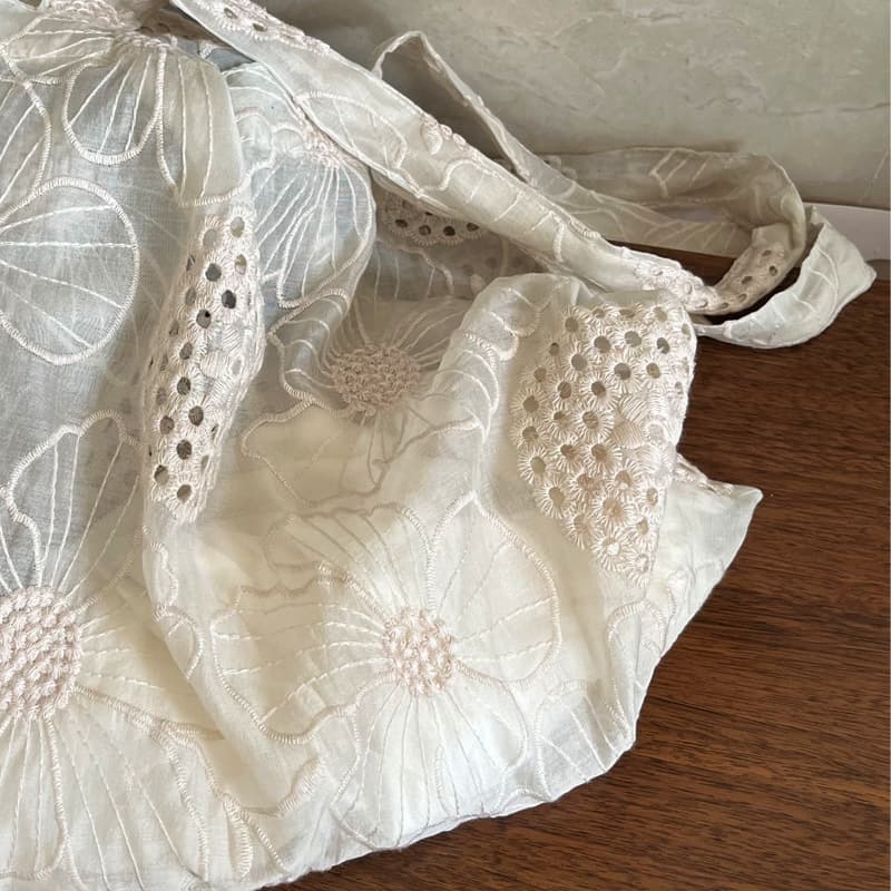 ミニバッグ 花刺繍レース手提げミニバッグ
