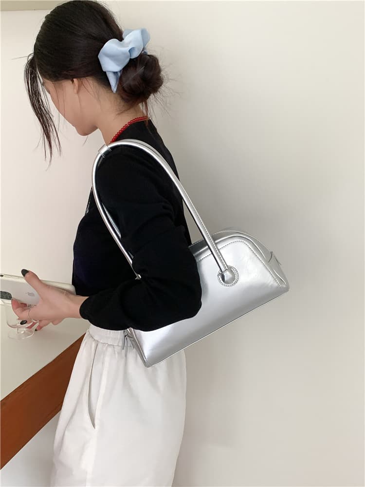 ミニバッグ 上品シルエット ボストン型ミニバッグ