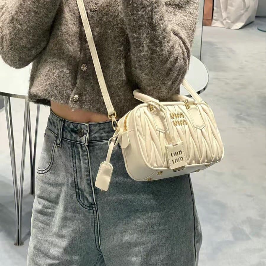 ミニバッグ ミニバッグ 立体織りデザイン ミニボストンバッグ